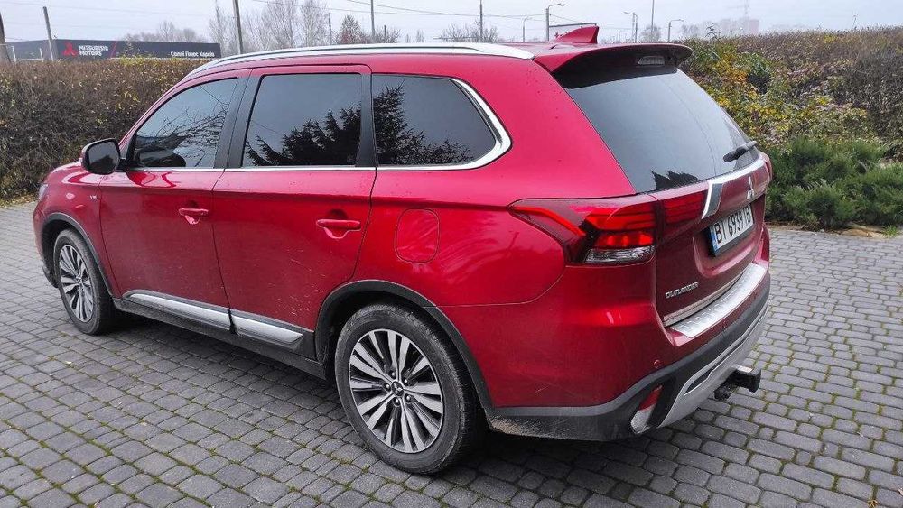 Mitsubishi Outlander III GT 2019