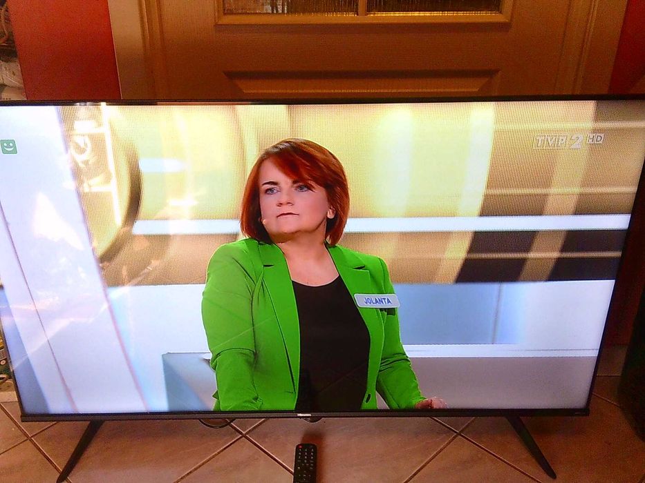 Hisense 55"/58", led, smart, uhd,dvb-t2 h.265, pilot, nóżki, karton.