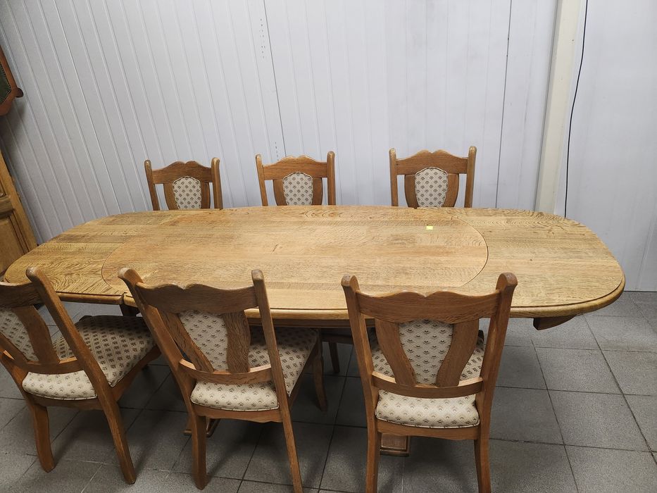 Дубовий стіл та 6 стільців