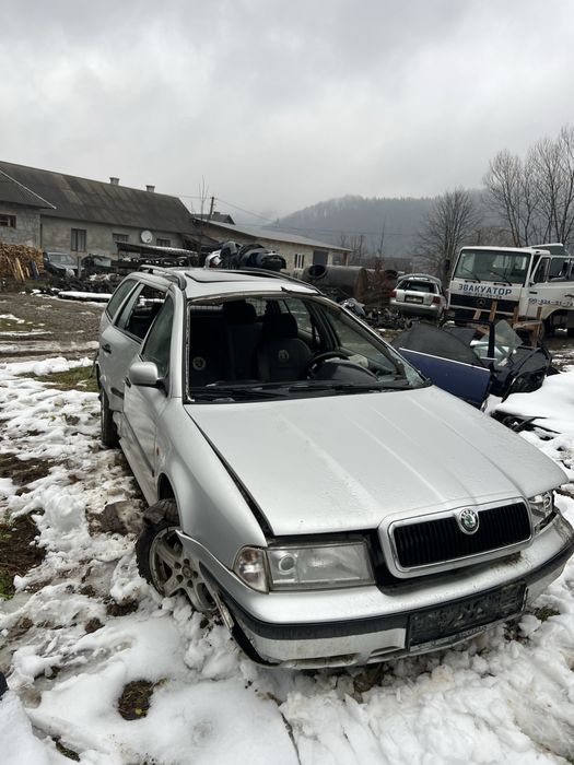Кузов Українські документи Skoda Octavia Tour 1.9td універсал розборка