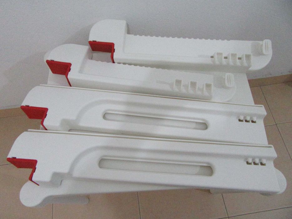 Banheira Antiderrapante Ok Baby com Barras de Fixação