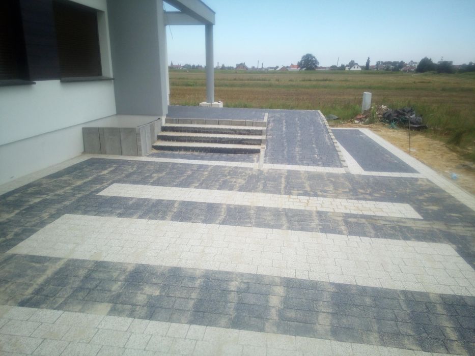 Brukarstwo Szybkie terminy realizacji   Układanie kostki brukowej