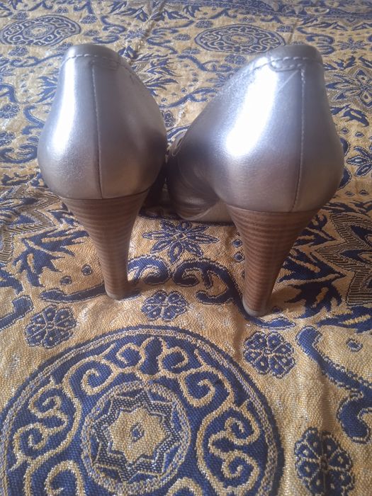 Туфлі ECCO на високому каблуці 36 розмір