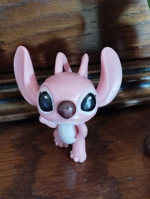 22 Bonecos miniaturas da Stitch