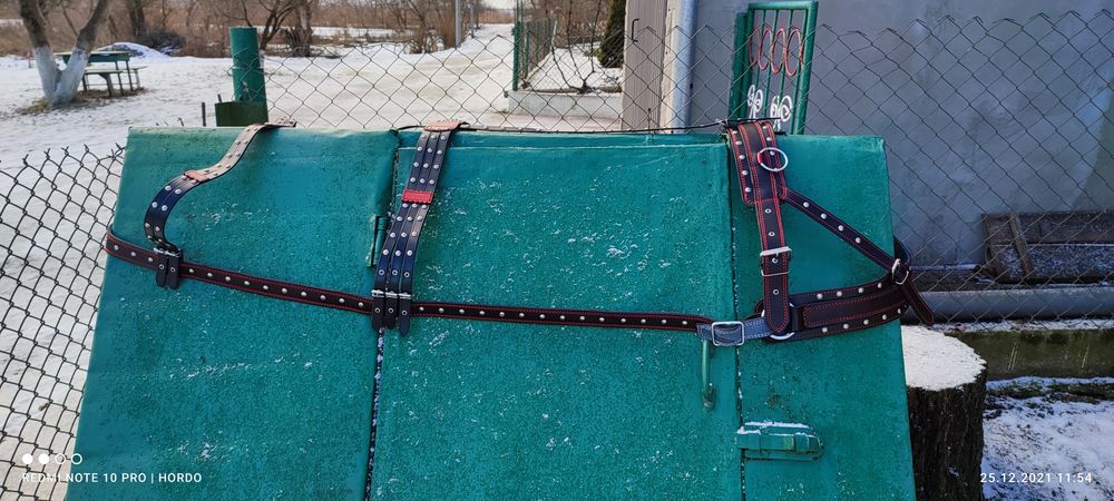 Упряжь шкіряна на гуцула , упряжь кожаная лошади коню