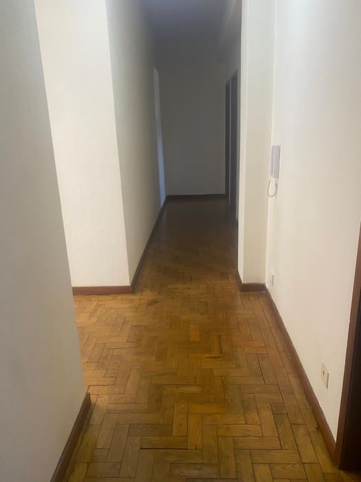 Arrenda-se apartamento