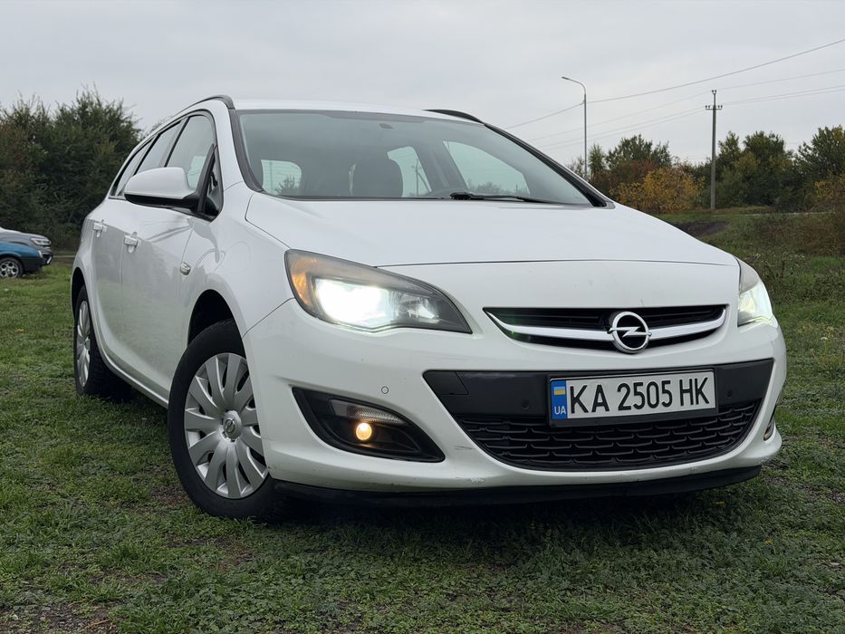 Opel Astra J 1.6cdti 2015р.в