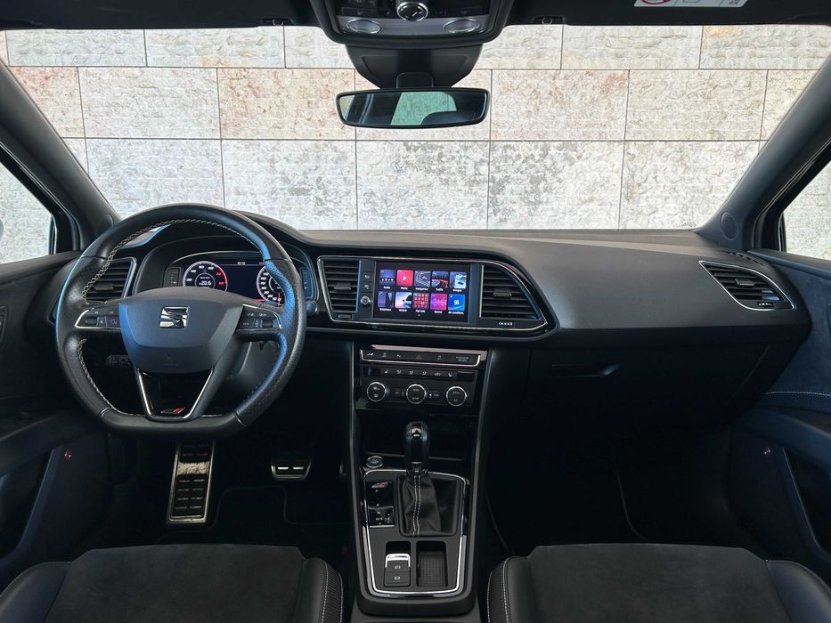 Seat Leon SC CUPRA 300 + Pack Performance! (Caixa DSG e 95.000kms)