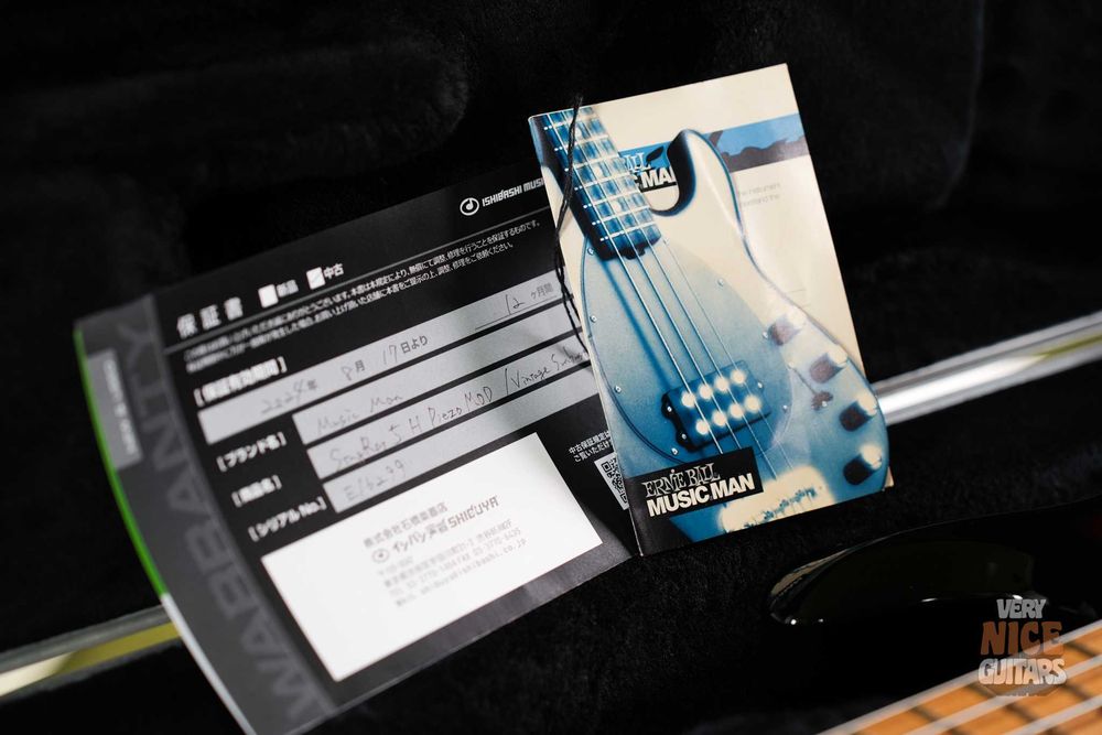 Ernie Ball Music Man Stingray 5 z piezo