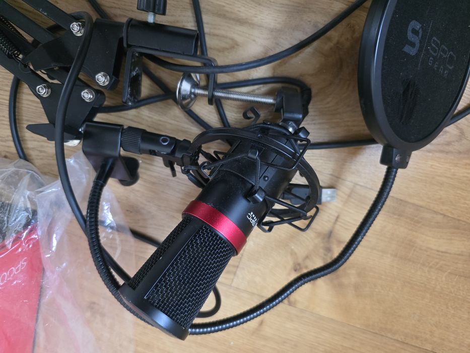Spc gear Sm950. Mikrofon.