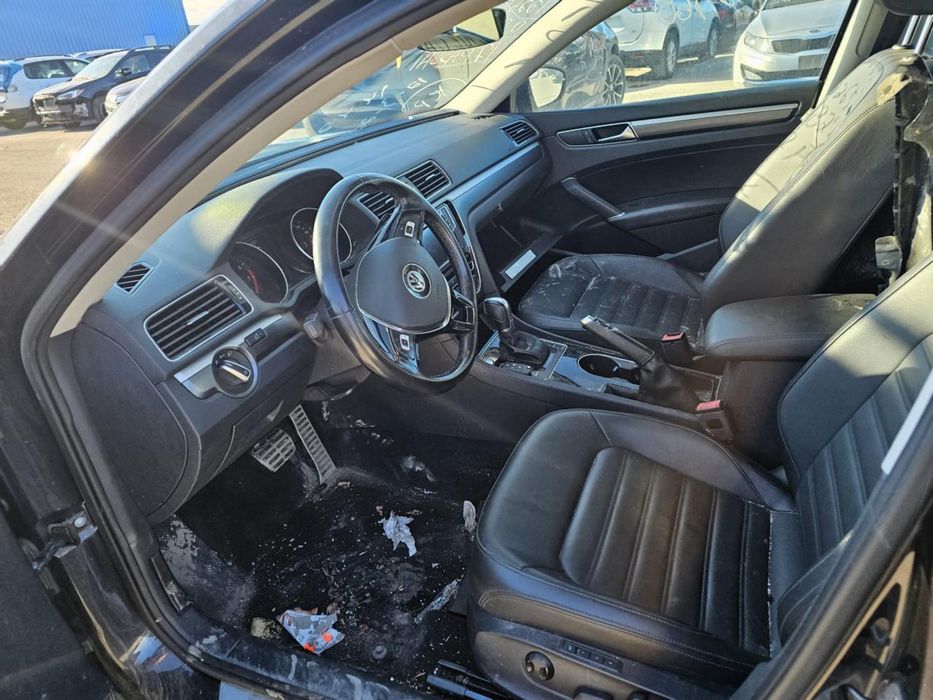 Продам Volkswagen Passat 1.8 TSI highline 2017