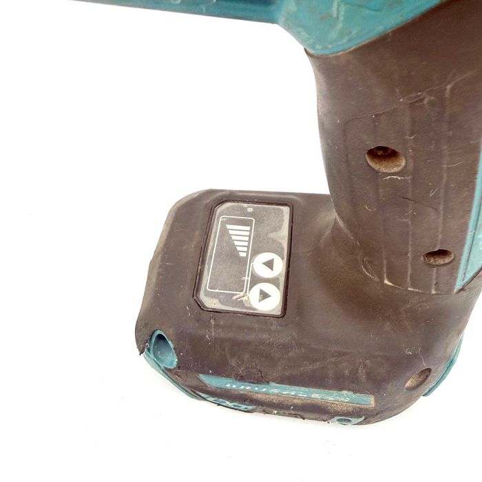 MAKITA DTR180 18V Wiązarka do zbrojeń 2 x aku 5,0Ah