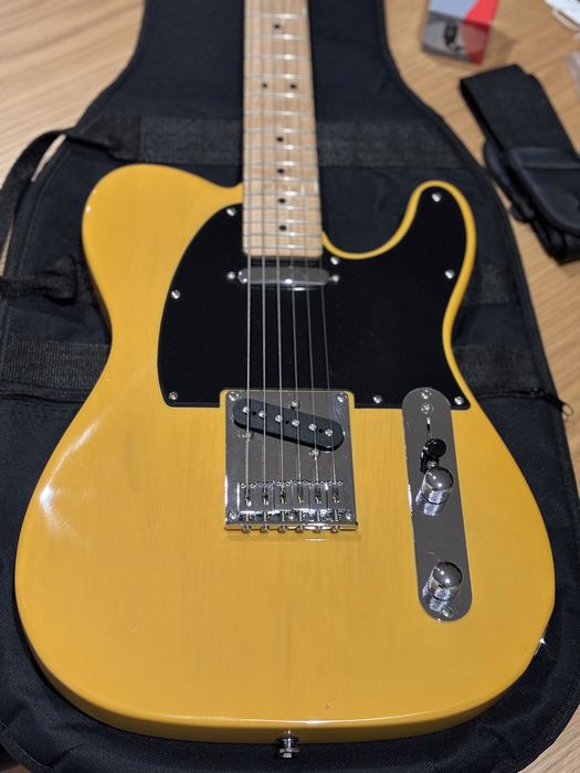 Squier Telecaster Affinity series, com extras