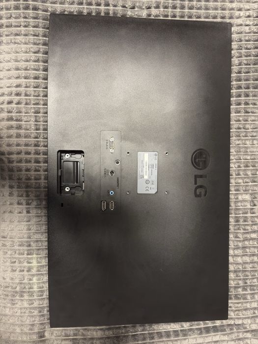 Monitor LG  27”// Como Novo