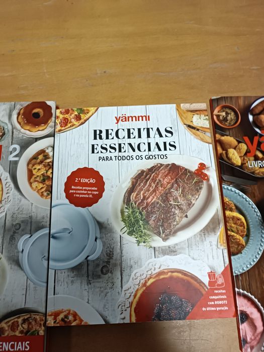 3 livros de receitas Yämmy