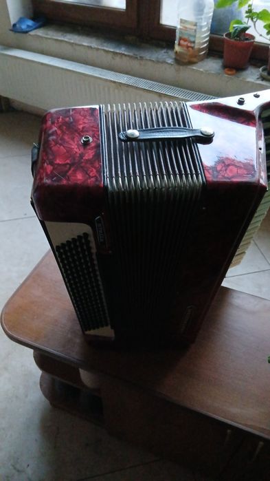 Аккордеон под ремонт
