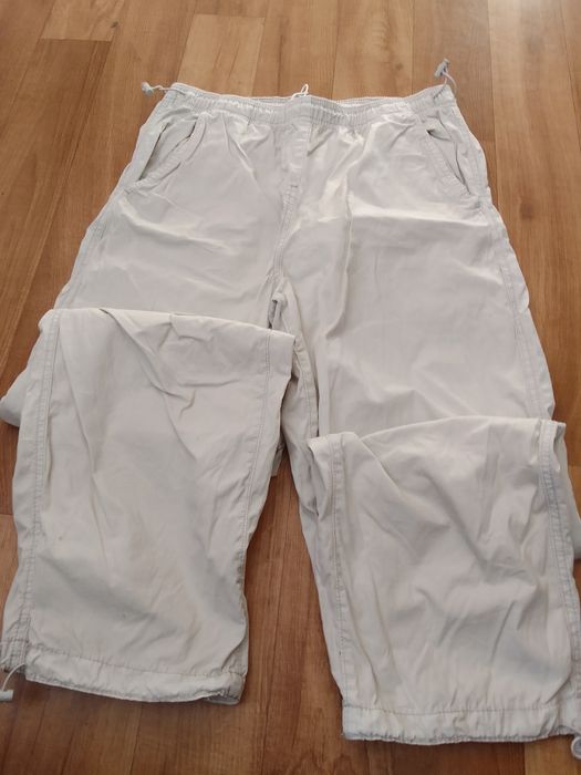 Spodnie damskie jasno szare