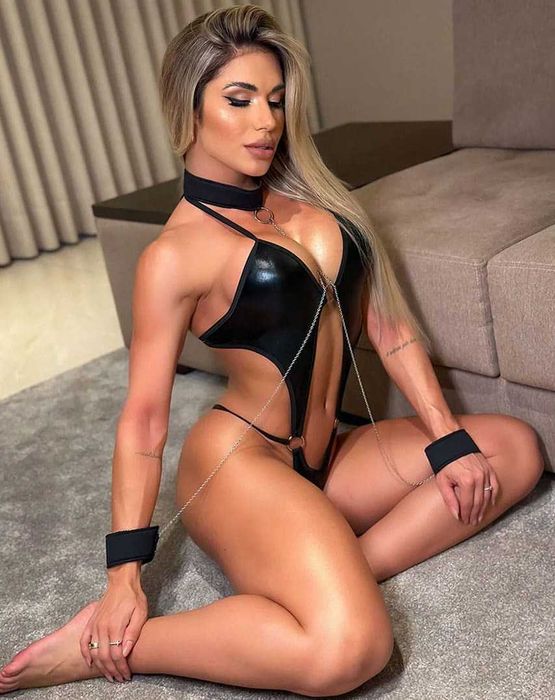 Еротична білизна трусики боди латекс стринги нижнее белье комплект топ