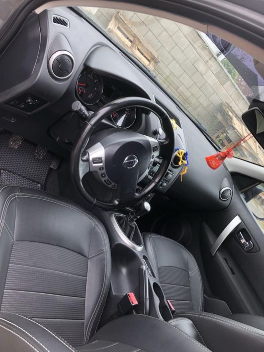 Nissan Qashqai..