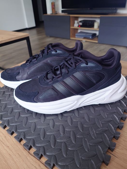 Snickersy Adidas roz. 42, gwarancja