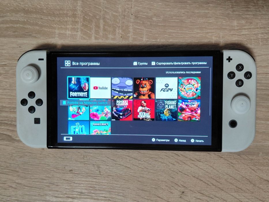 Nintendo Switch Oled 64gb + sd 128gb + 4 ігри (Повний комплект)