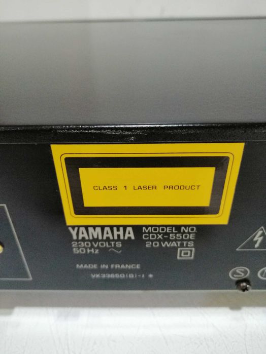 CD Yamaha CDX-550E