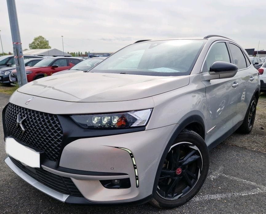 DS DS7 Crossback E-Tense Performance Line EAT8