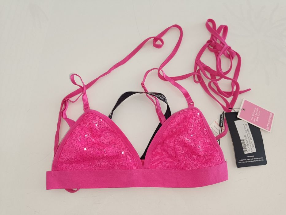 Biustonosz Prettylittlething 32 nowy