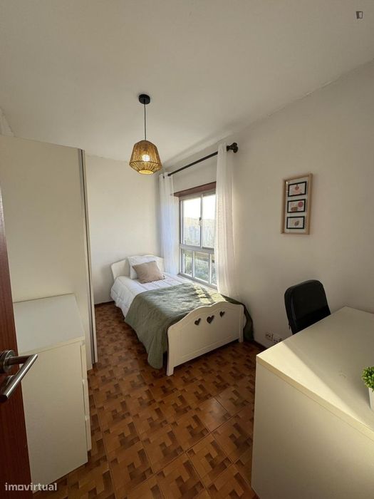 Quarto - localizado em Norton de Matos Coimbra