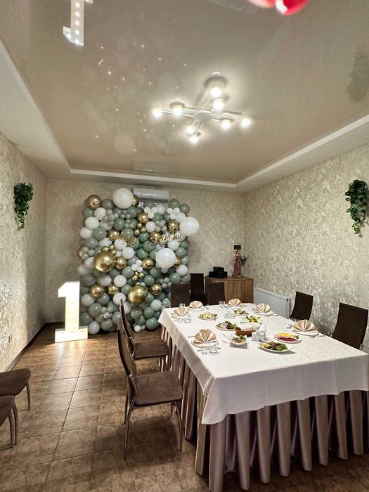 Продається готовий бізнес кафе, на березі р.Дніпро.
