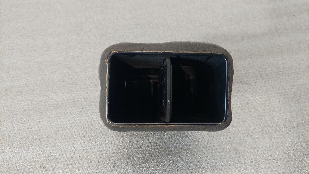 Difusor / saída de ar NISSAN Leaf EV (ZE0)