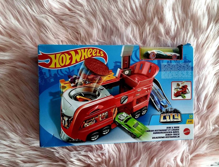 Nowy Hot Wheels CITY Blaze Odjazdowa Restauracja FJN39
Dine&Dash