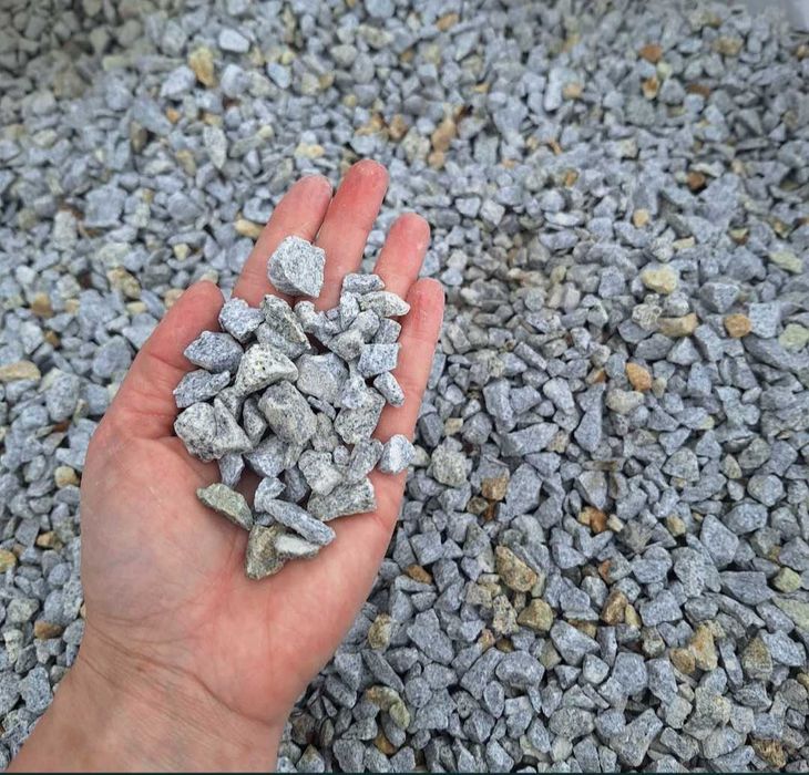 Granitowy grys dalmatyńczyk szary kamień naturalny tona z dostawą głaz