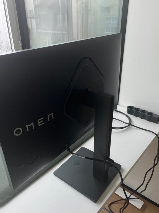 HP OMEN 27k 27" LED IPS UltraHD 4K 144Hz FreeSync Premium