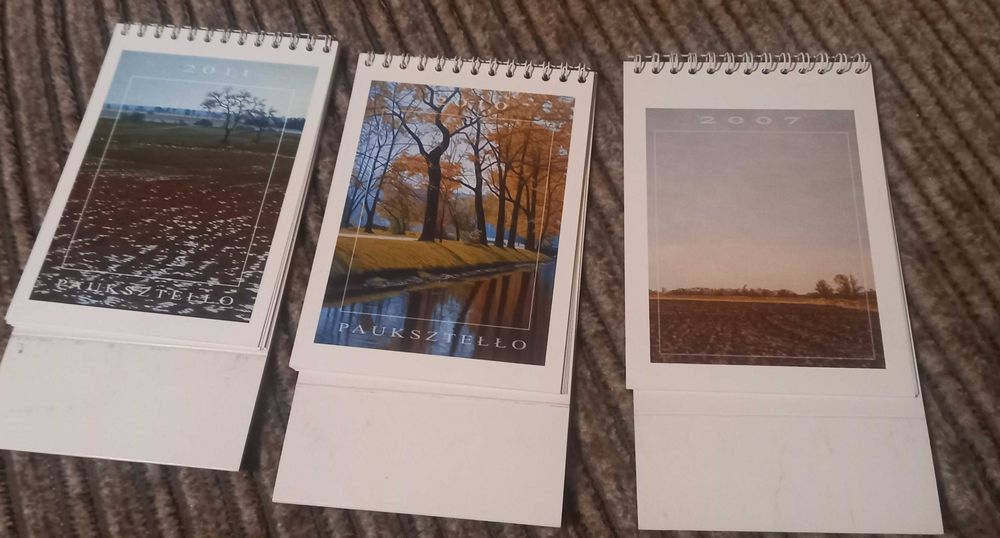 Kolekcjonerskie kalendadze na biurko r 2007, 2010, 2011