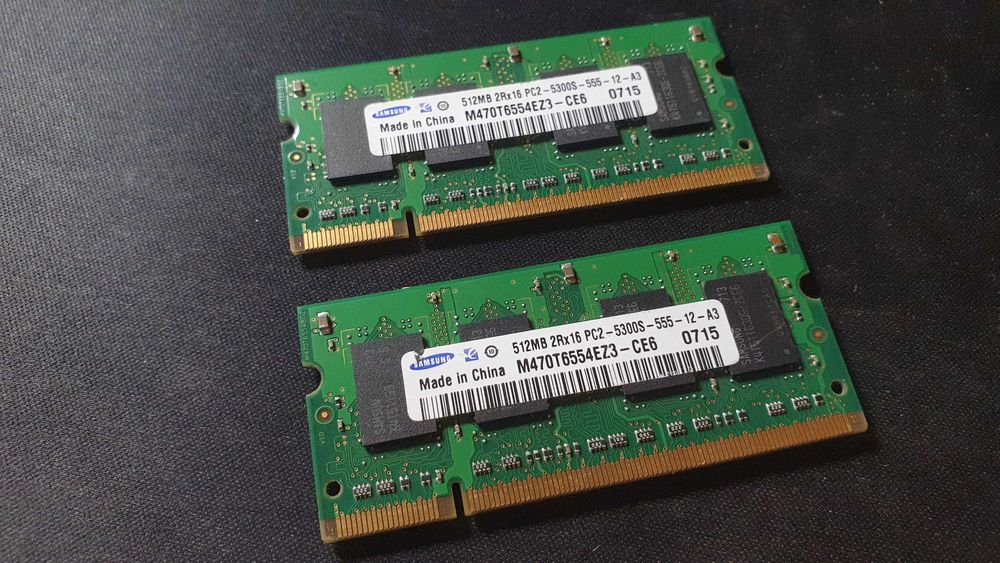 Pamięć RAM 2x 512MB SAMSUNG 1GB stan BDB!