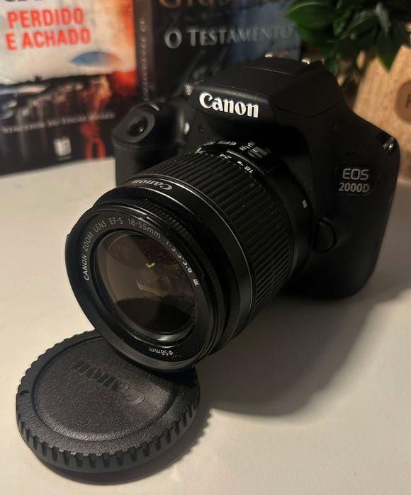Kit Máquina Fotográfica CANON EOS 2000D + 18-55 mm f/3.5-5.6 DC (APS-C