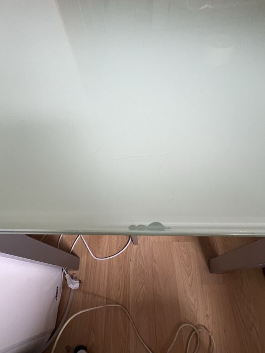 Mesa extensivel em vidro com 4 cadeiras