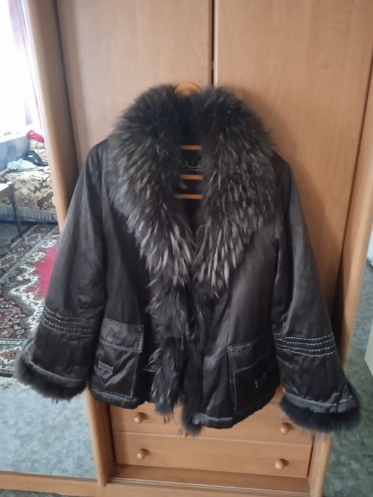 Куртка жіноча ,стан задовільний