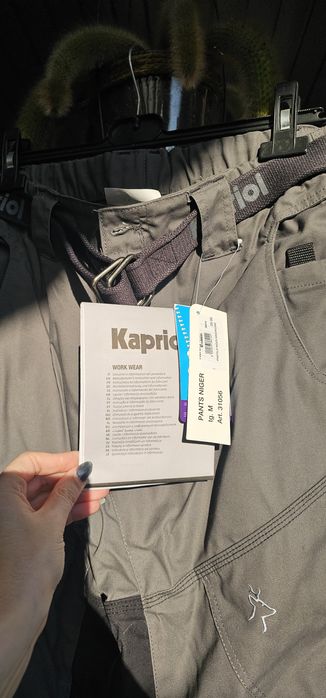 4 pares de calças de boa qualidade para trabalho