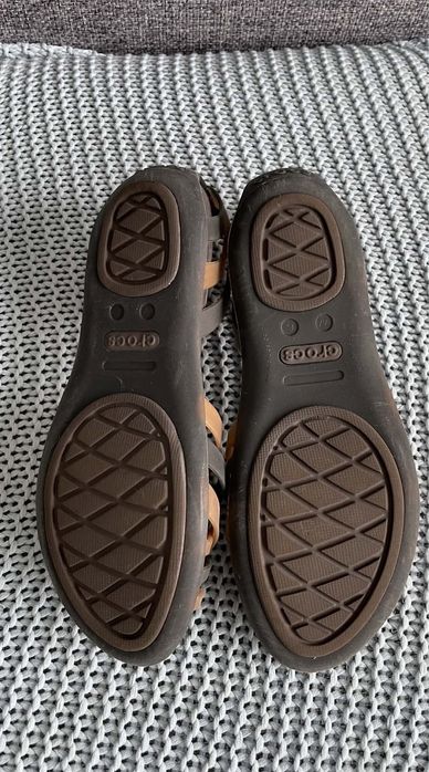 Crocs sandały huarache flat brązowe W6 36/37