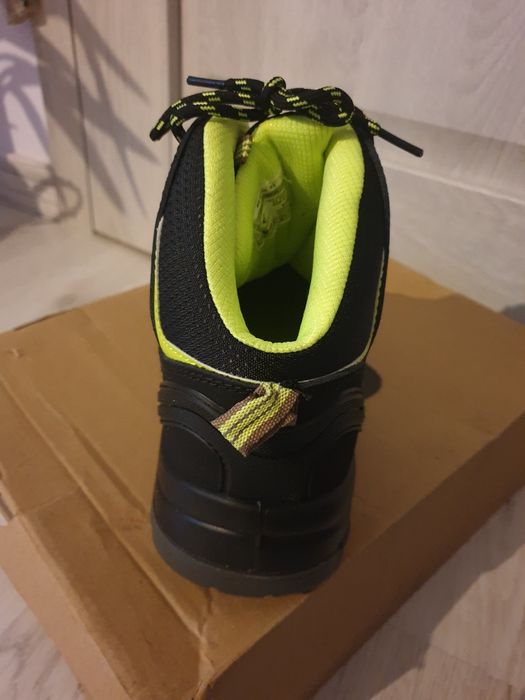 Obuwie robocze trzewiki skórzane r 44