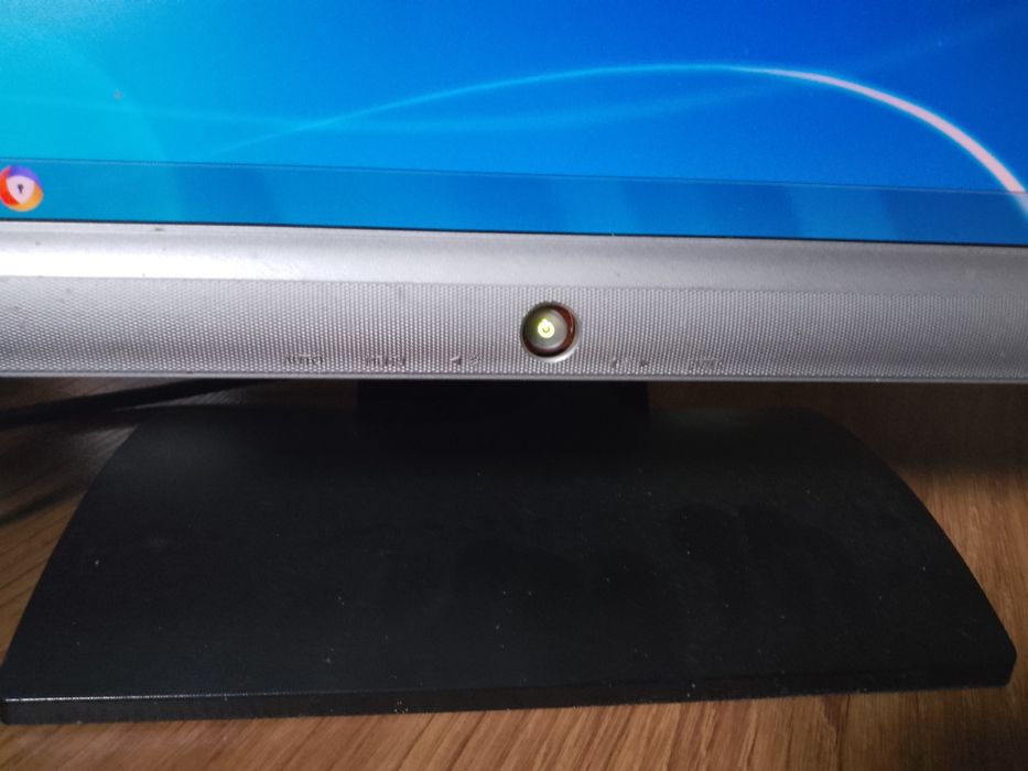 Monitor do komputera BENQ LCD 19 cali Nie działa przycisk wyłączania