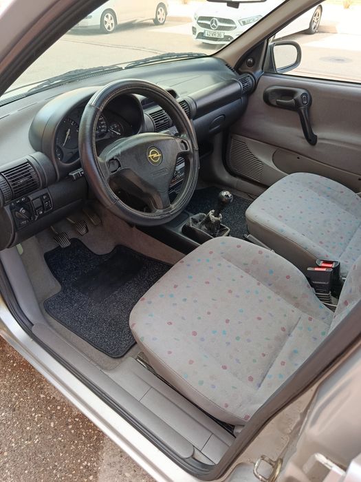 Opel Corsa Eco 1.0 Eco em muito bom estado !!!