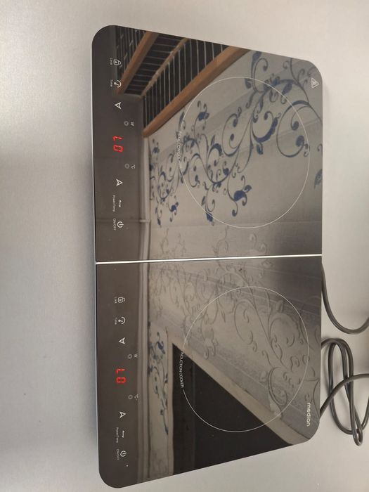 Подвійна індукційна варильна поверхня