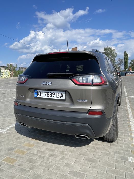 Jeep Cherokee 2018 Позашляховик кроссовер Джип