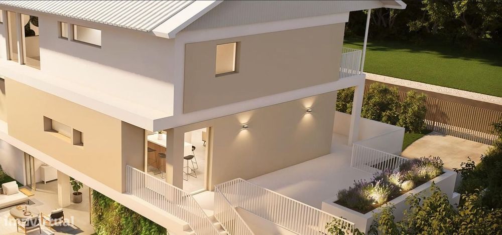 Moradia T4 + 1 com piscina, Oeiras