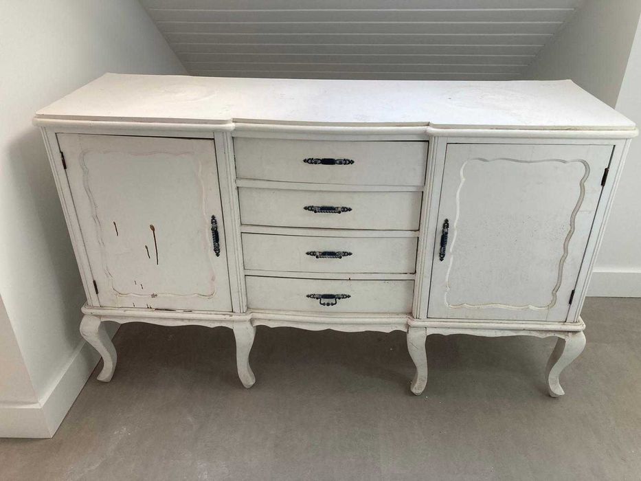 Lindo Aparador de Estilo Provençal – Para Recuperar