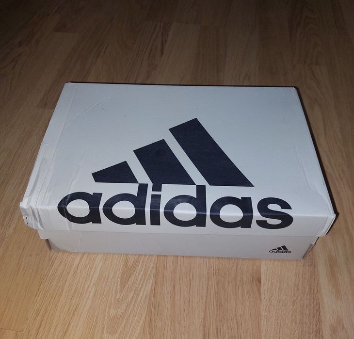 Sapatilhas Adidas Novas