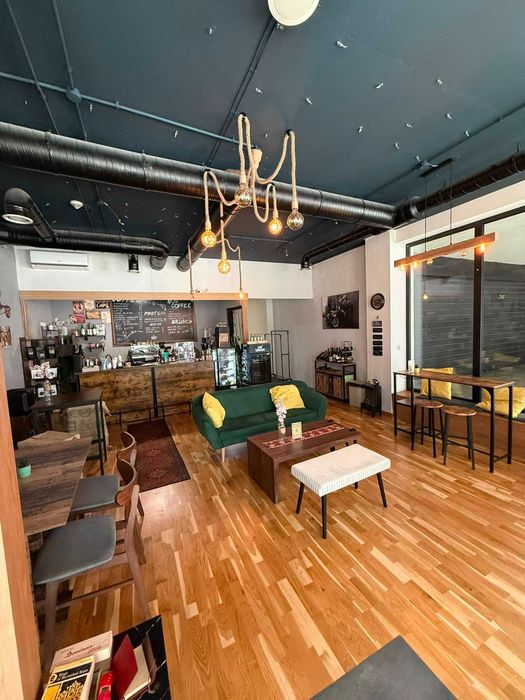 Kawiarnia / Wine Bar w Centrum Katowic - 91 m² | Ocena Google: 5/5